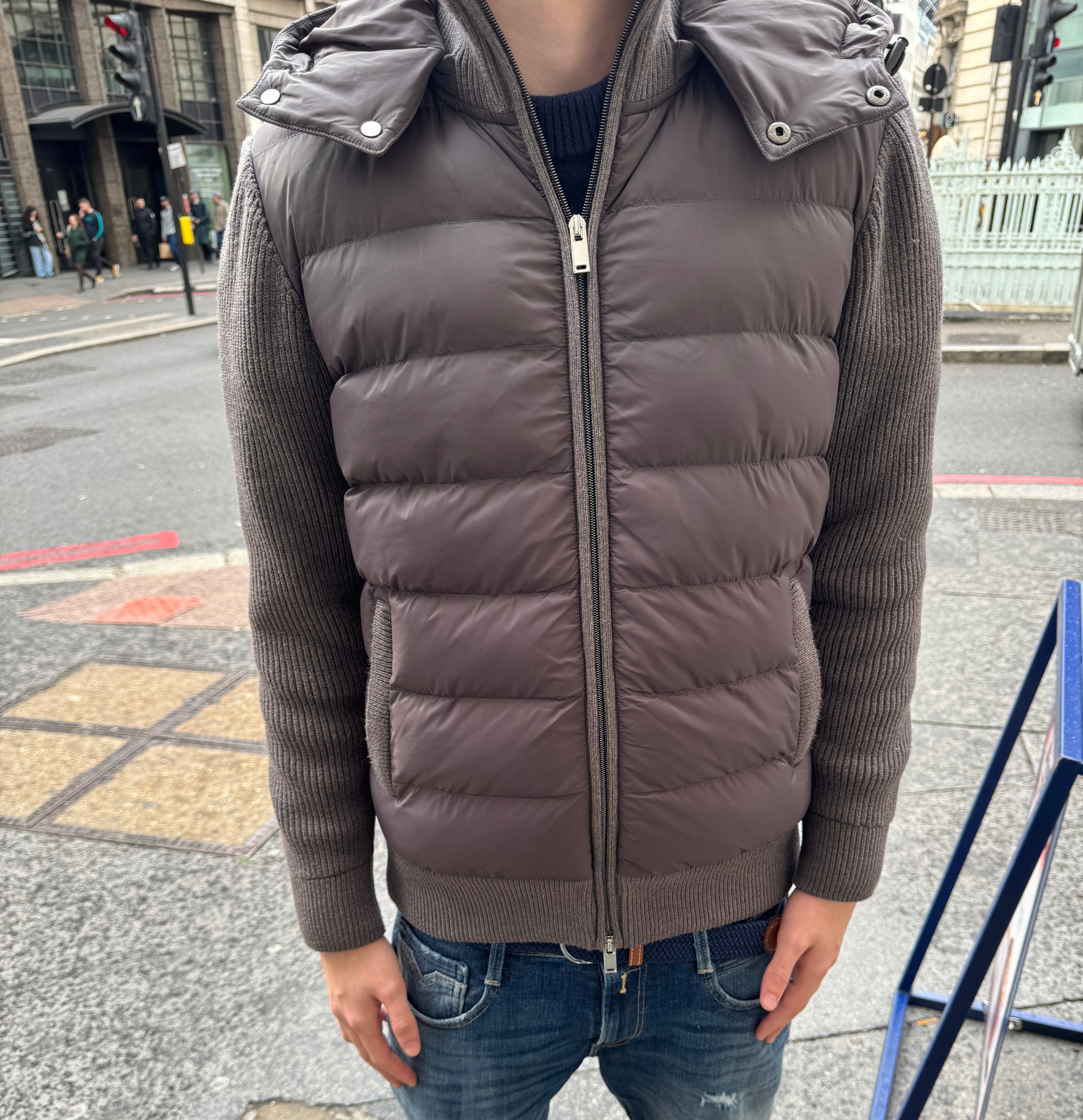 Le Saint Classic Cardigan Gray (Pre-order)